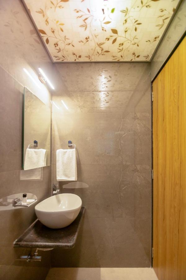 The Majestic Boutique Hotel Bombay Extérieur photo